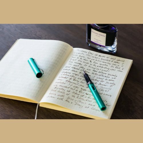 bảo quản sổ tay không bị ẩm