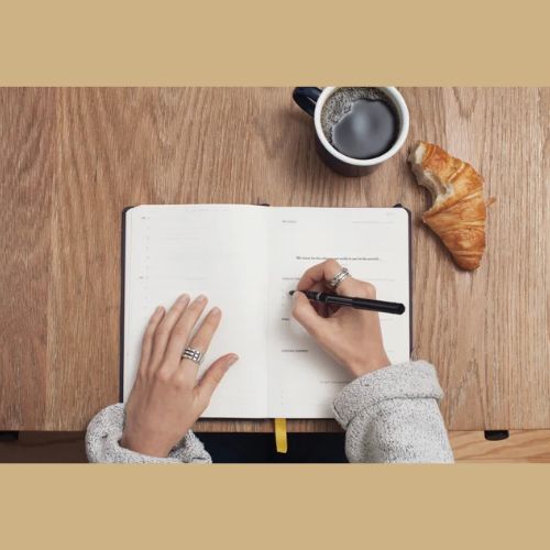 cách để bút không bị khô mực